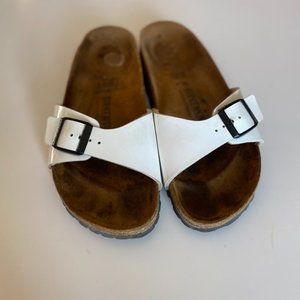 Birkenstock Madrid White Patent Leather Single Strap Buckle Sandal Slides Sz39